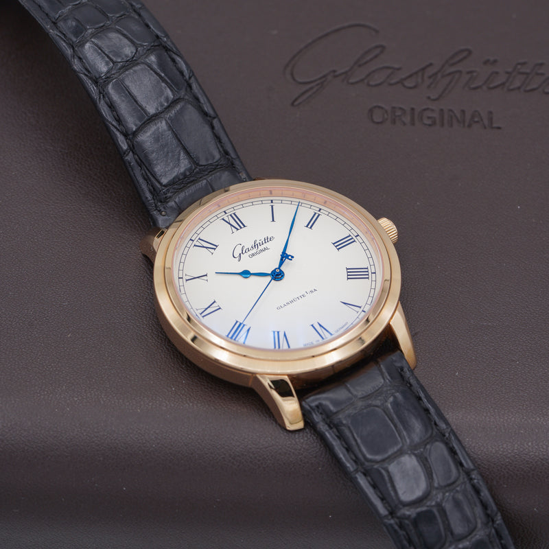 Glashütte Original Senator Automatic Rose Gold 1-39-59-01-05-04 dial flatlay