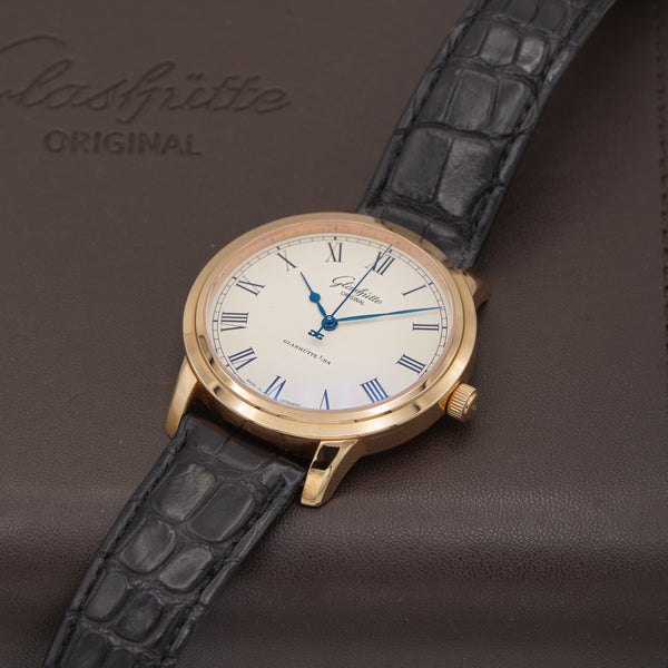 Glashütte Original Senator Automatic Rose Gold 1-39-59-01-05-04 dial flatlay 2