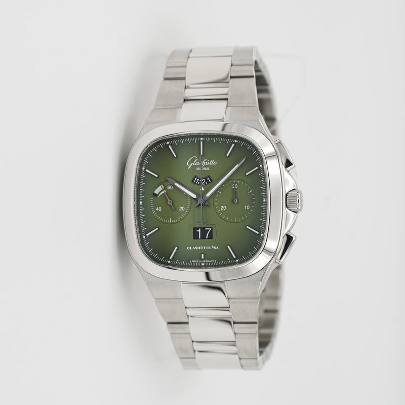 Glashütte Original Seventies Chronograph Green 1-37-02-09-02-70 side lay