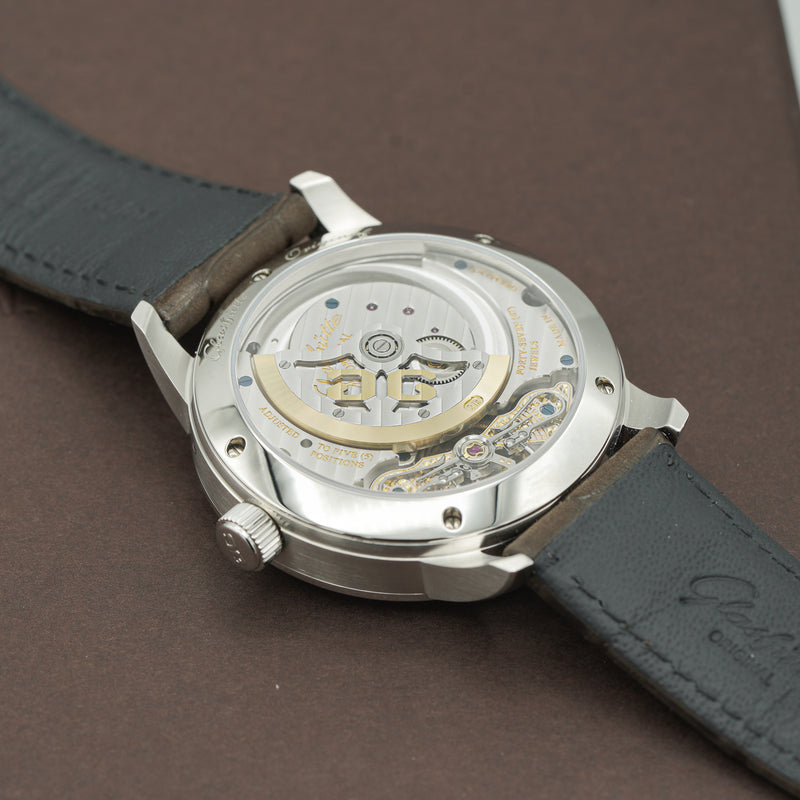 Glashutte Original PanoMaticLunar Green Steel movement