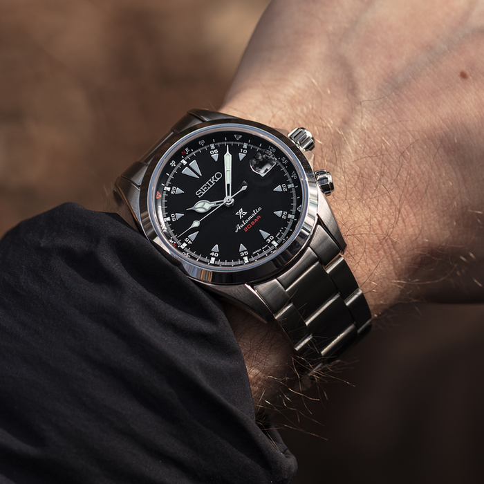 Black alpinist seiko best sale